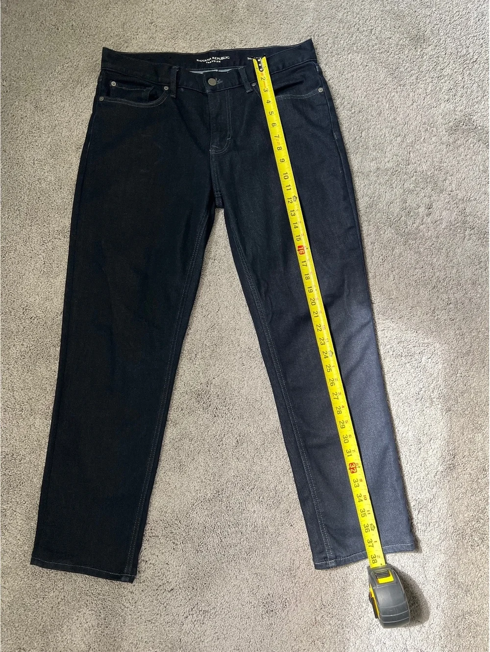 Banana Republic Traveler Jeans Men’s 34x30 Slim Fit Dark Wash Stretch Denim